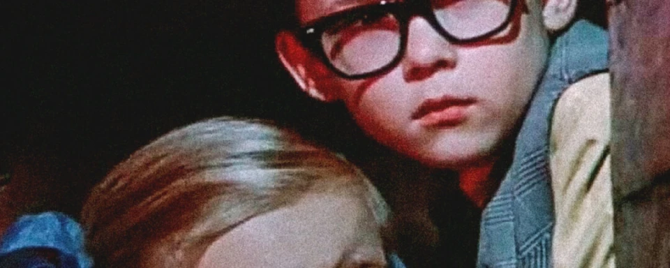 novogodnie-priklyucheniya-mashi-i-viti